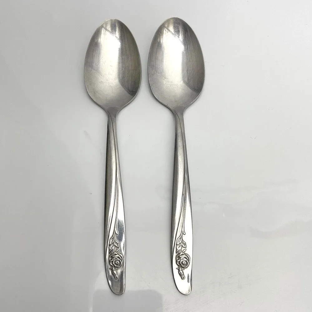 Vintage 60s Onieda Roseanne Stainless Steel Flatware 29 Piece Set Rose Pattern
